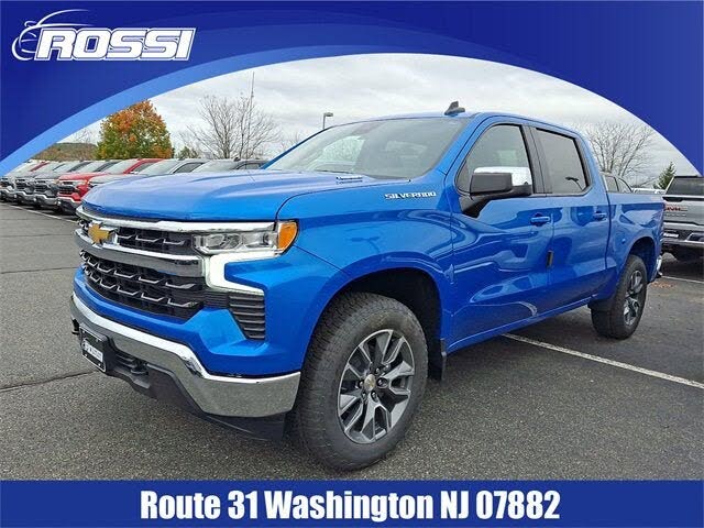 2026 Chevrolet Silverado 1500 LT Crew Cab 4WD