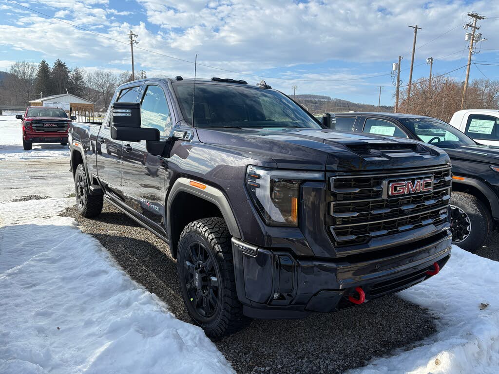 2026 GMC Sierra 2500HD AT4 Crew Cab 4WD