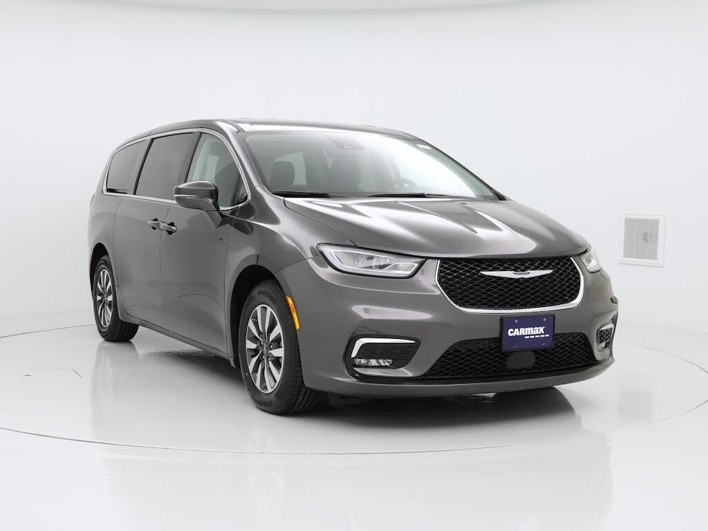 2022 Chrysler Pacifica Hybrid Touring L FWD