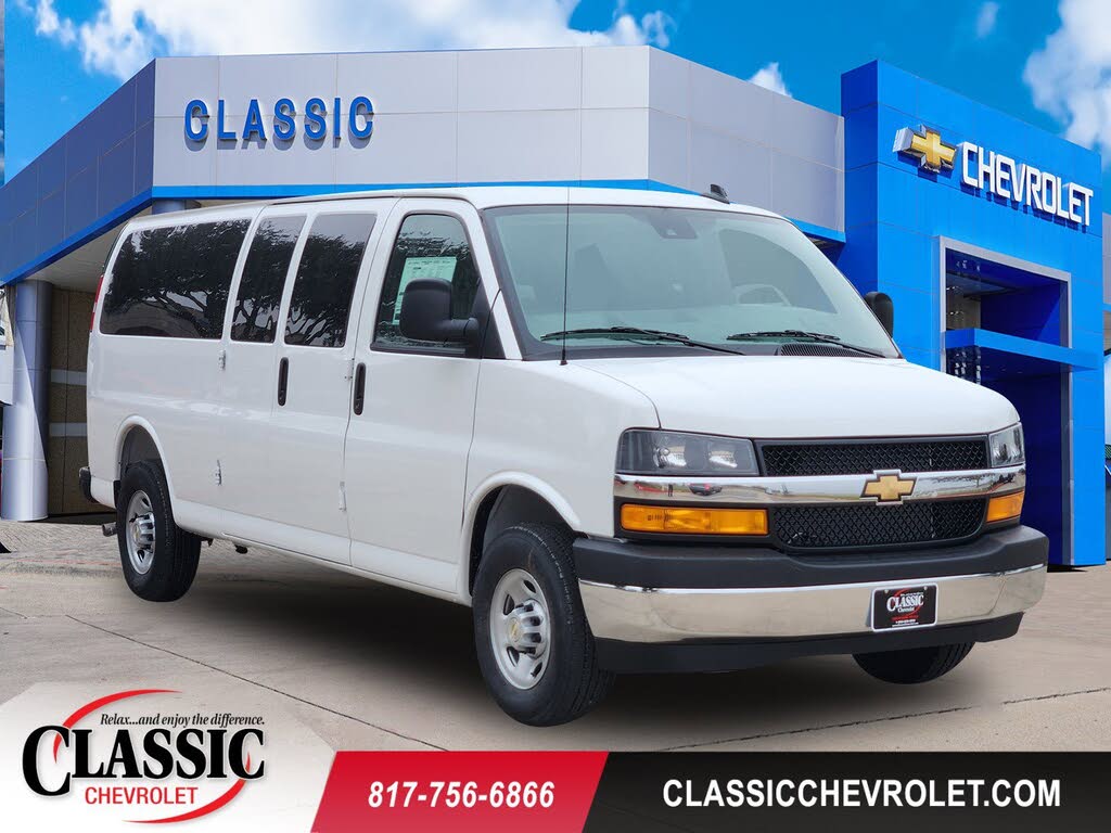 2025 Chevrolet Express 3500 LS Extended RWD