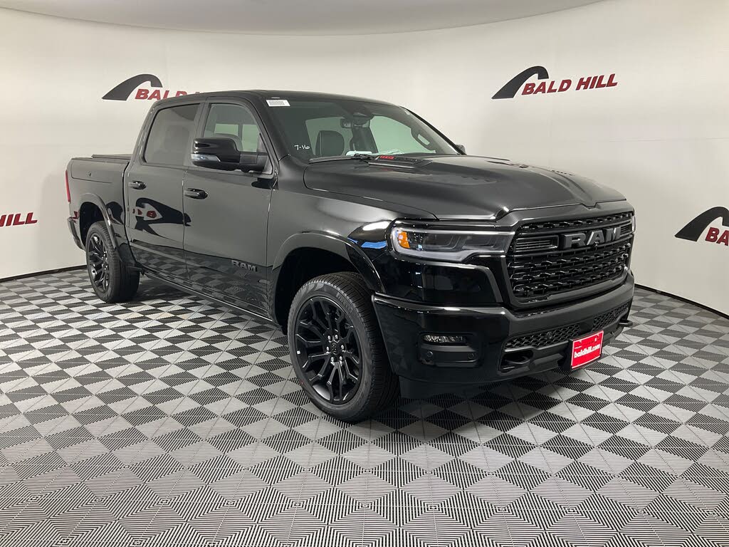 2026 RAM 1500 Limited Crew Cab 4WD