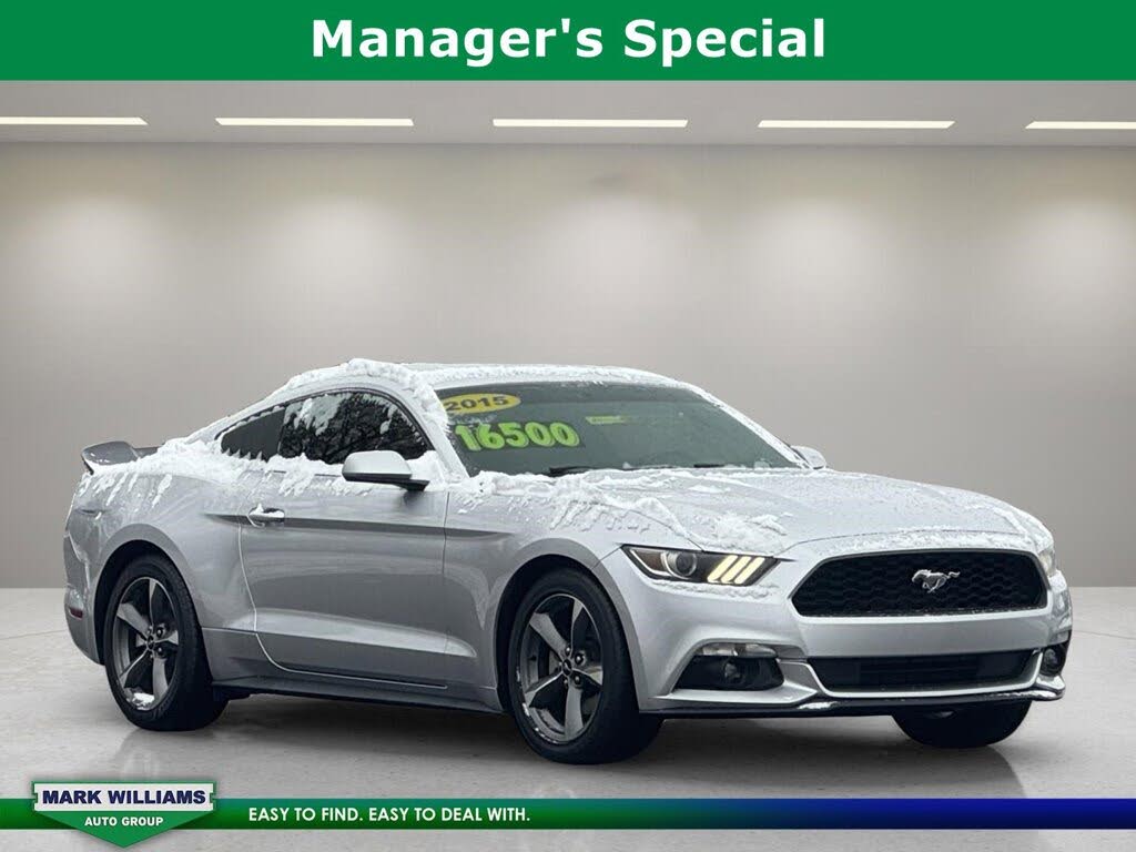 2015 Ford Mustang V6 Coupe RWD