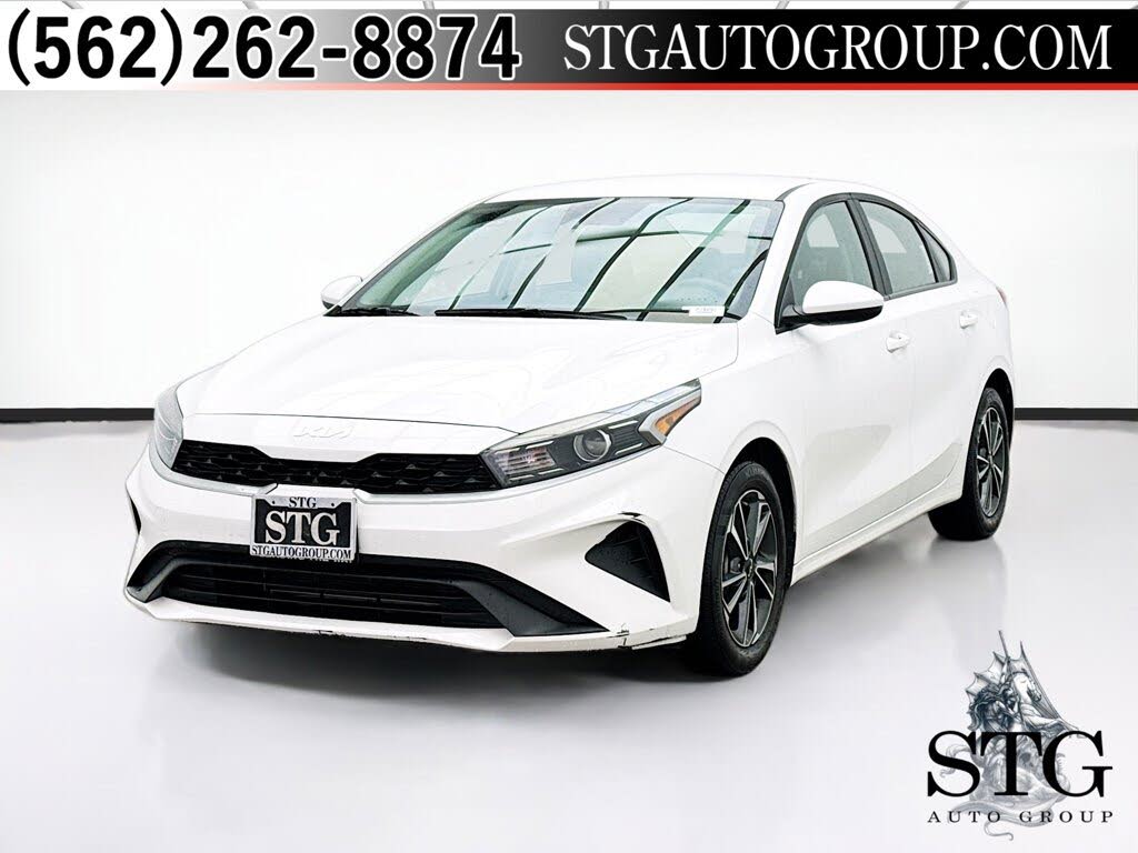 2024 Kia Forte LXS FWD