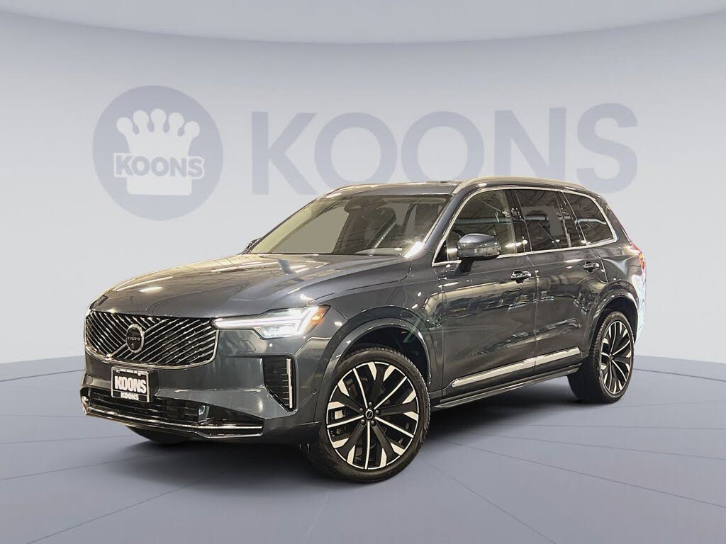 2025 Volvo XC90 B6 Plus Bright Theme 7-Passenger AWD