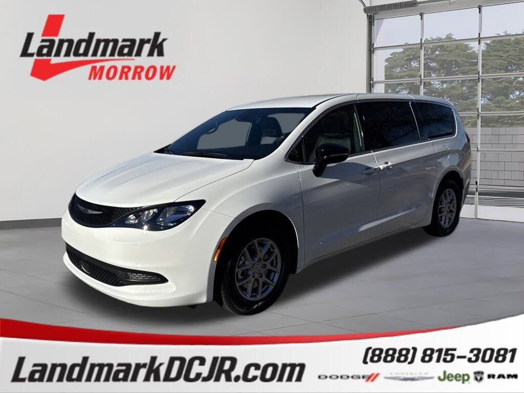 2026 Chrysler Voyager LX FWD