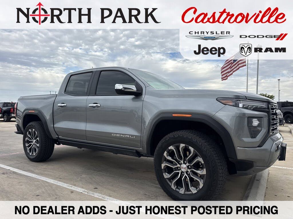 2025 GMC Canyon Denali Crew Cab 4WD