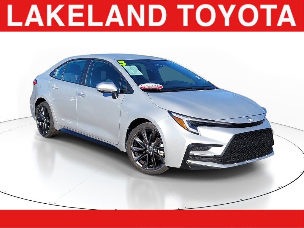 2025 Toyota Corolla SE FWD