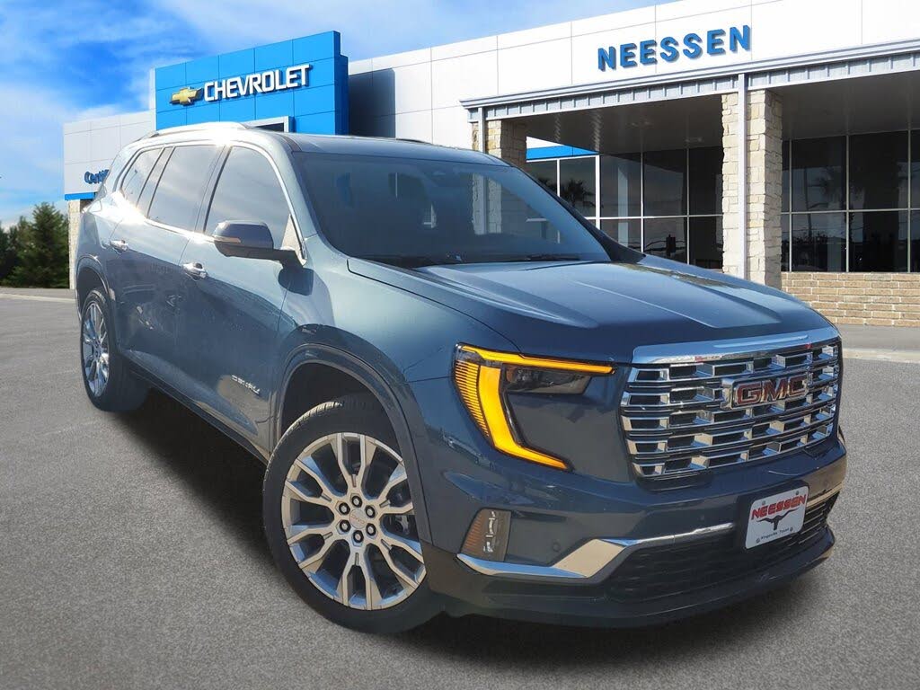 2026 GMC Acadia Denali FWD
