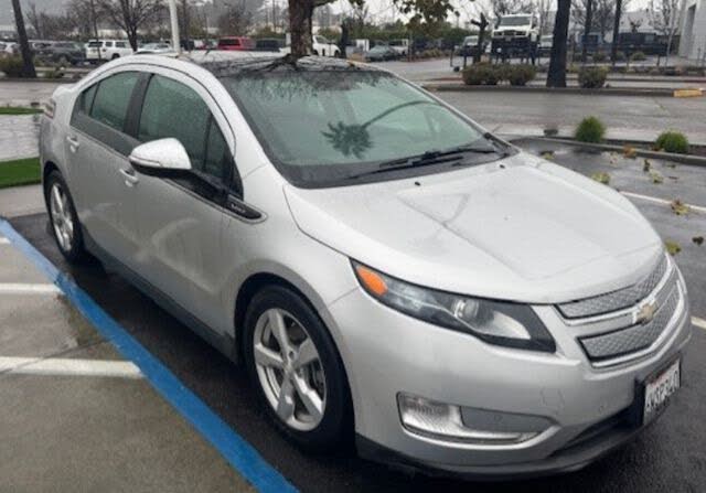 2012 Chevrolet Volt Premium FWD