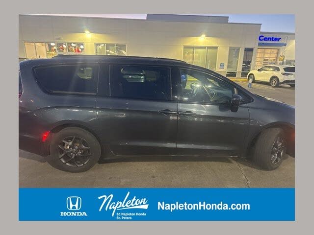 2019 Chrysler Pacifica Touring L Plus FWD