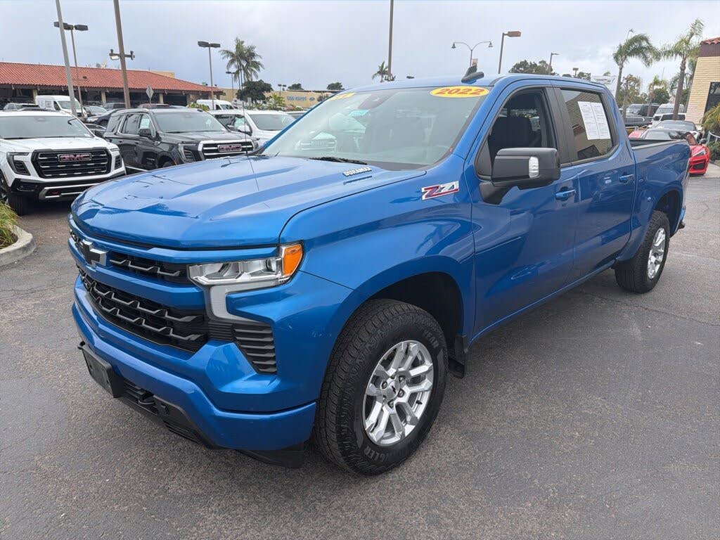 2022 Chevrolet Silverado 1500 RST Crew Cab 4WD