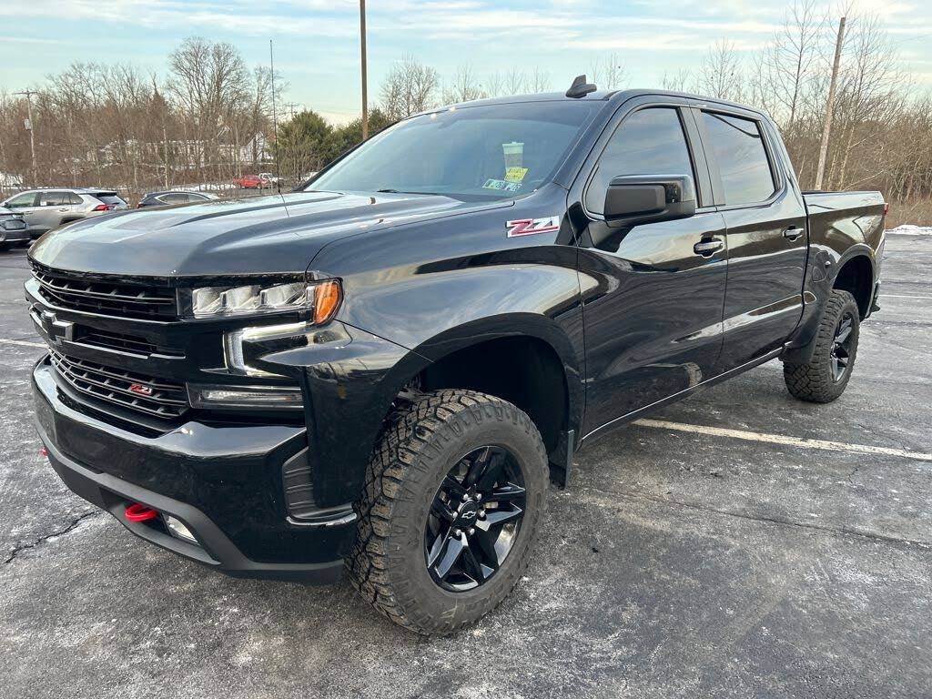 2022 Chevrolet Silverado 1500 LT Trail Boss Crew Cab 4WD