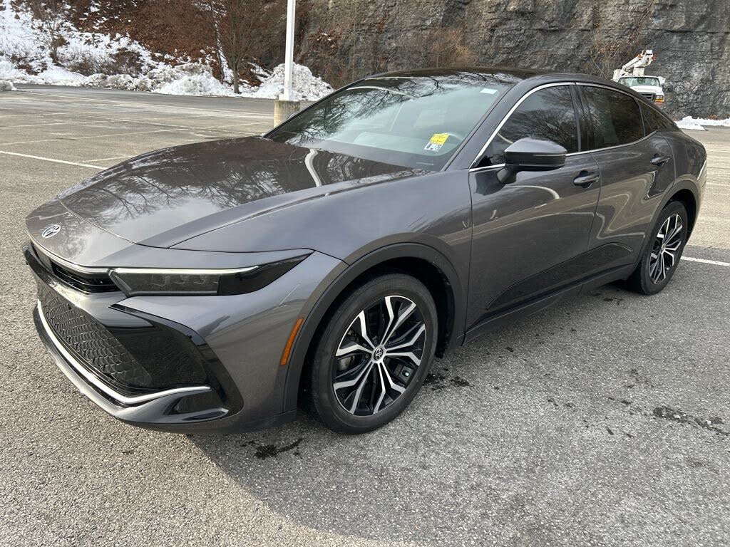 2023 Toyota Crown Limited AWD