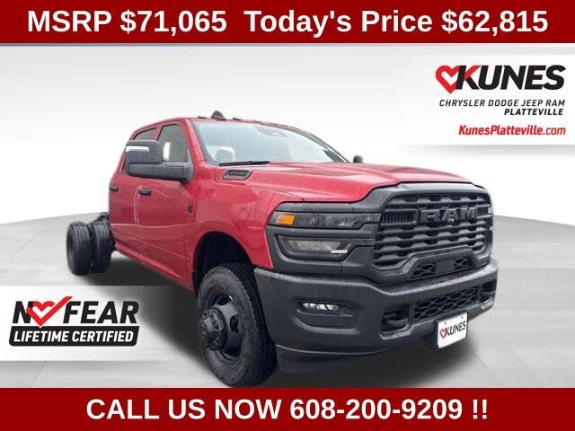 2025 RAM 3500 Chassis Tradesman Crew Cab LB DRW 4WD