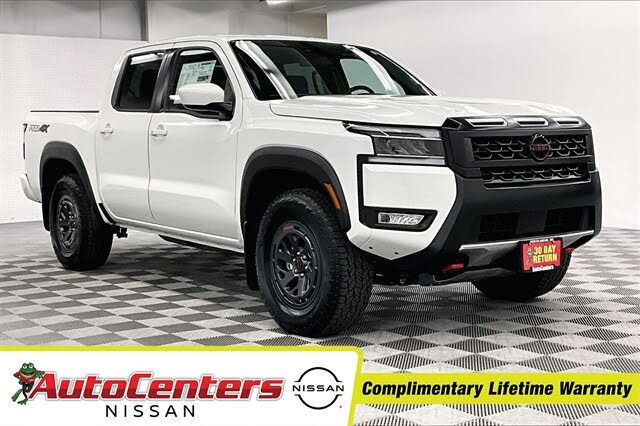 2025 Nissan Frontier PRO-4X Crew Cab 4WD