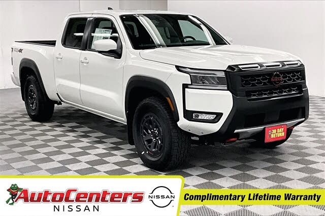 2025 Nissan Frontier PRO-4X Crew Cab LB 4WD