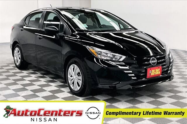 2025 Nissan Versa S FWD