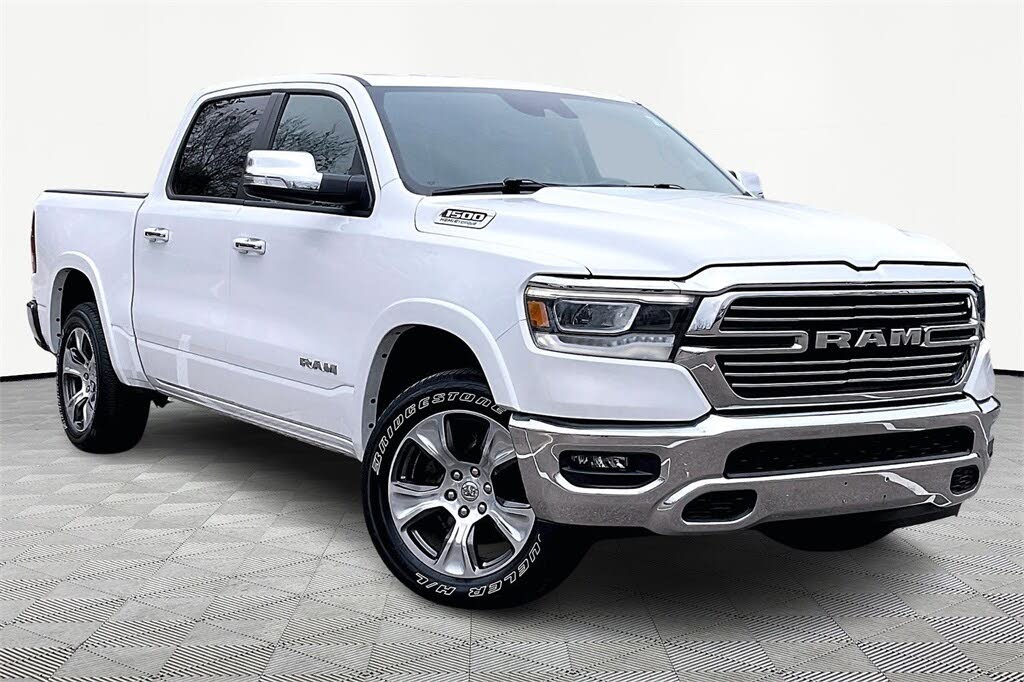 2022 RAM 1500 Laramie Crew Cab 4WD