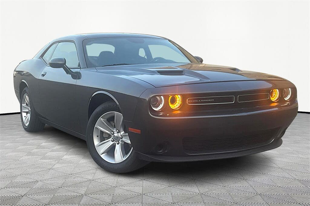 2023 Dodge Challenger SXT RWD