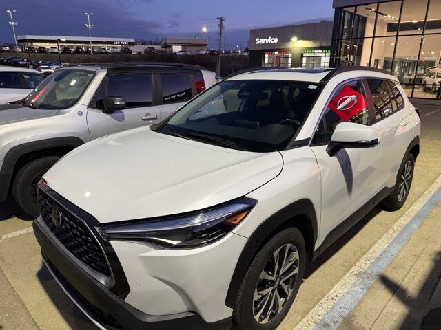 2023 Toyota Corolla Cross XLE AWD
