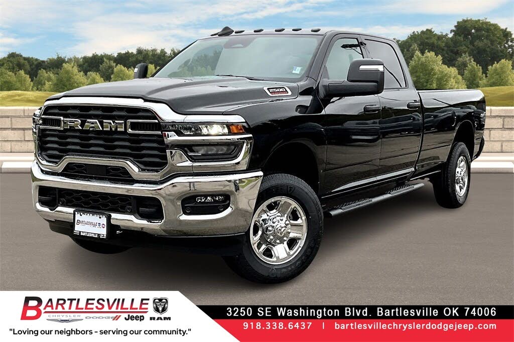 2026 RAM 2500 Tradesman Crew Cab LB 4WD