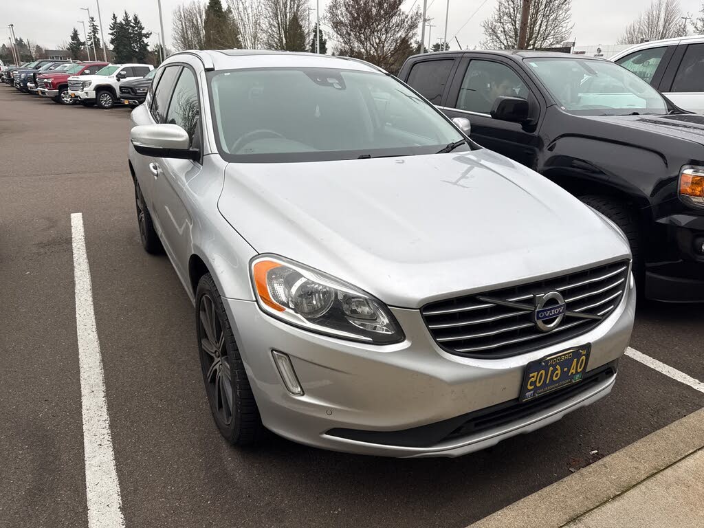2016 Volvo XC60 T5 Drive-E Premier FWD