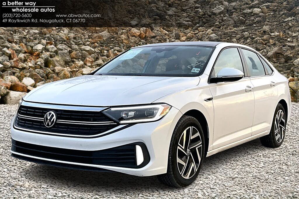 2022 Volkswagen Jetta 1.5T SEL FWD