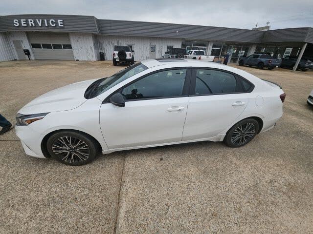 2023 Kia Forte GT-Line FWD