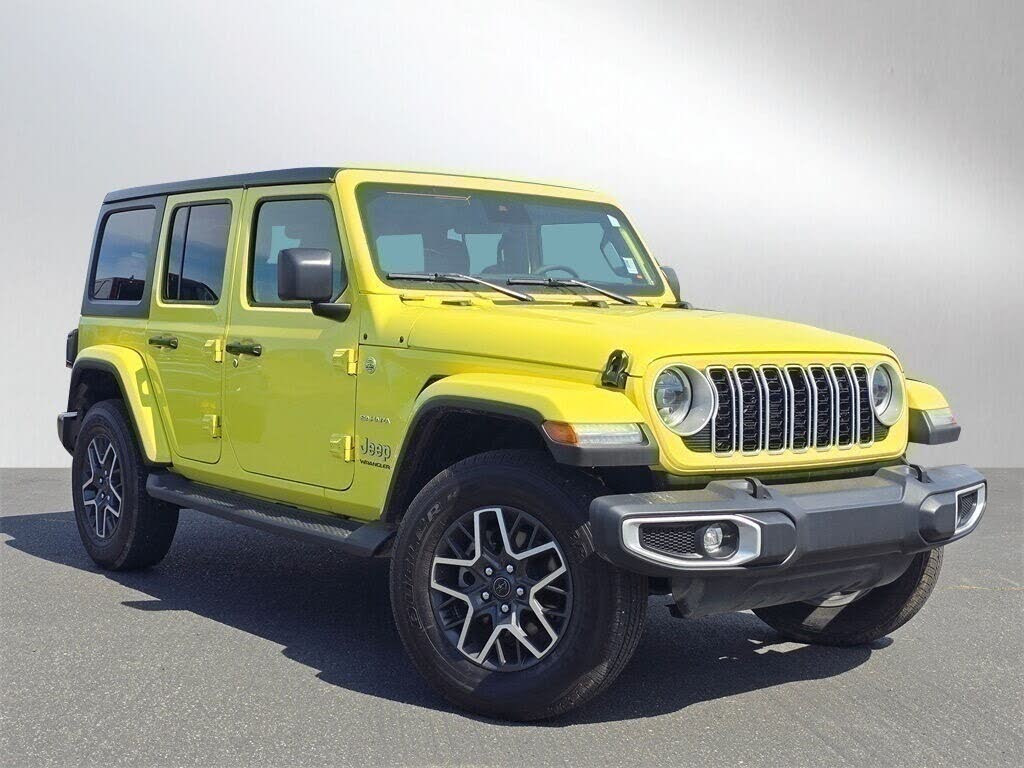 2024 Jeep Wrangler Sahara 4-Door 4WD