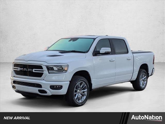 2024 RAM 1500 Laramie Crew Cab 4WD