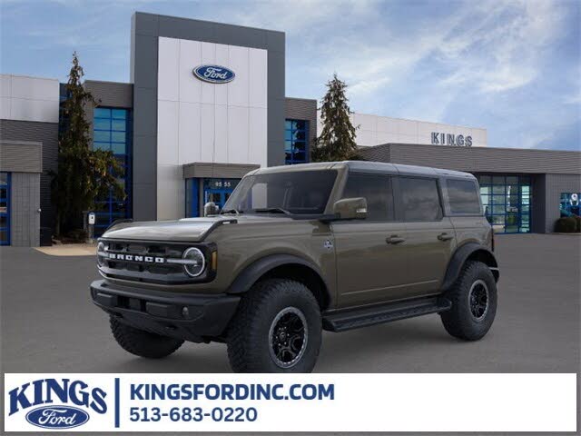2025 Ford Bronco Outer Banks 4-Door 4WD
