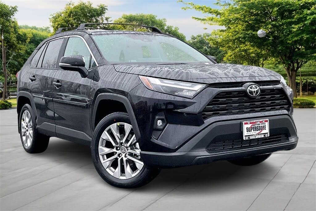 2025 Toyota RAV4 XLE Premium AWD