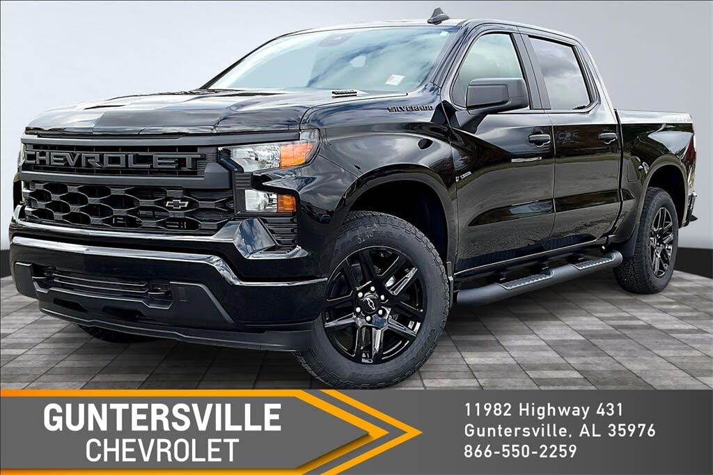 2026 Chevrolet Silverado 1500 Custom Crew Cab 4WD