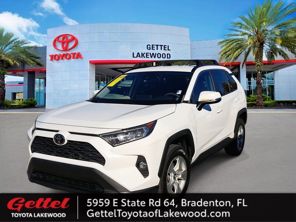 2021 Toyota RAV4 XLE FWD