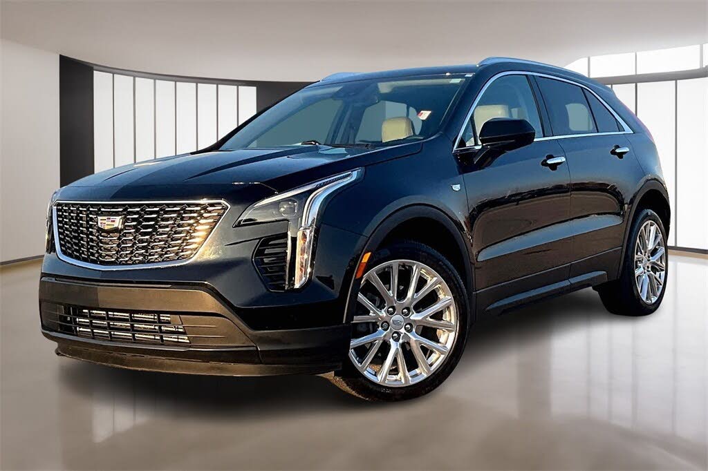 2023 Cadillac XT4 Luxury FWD