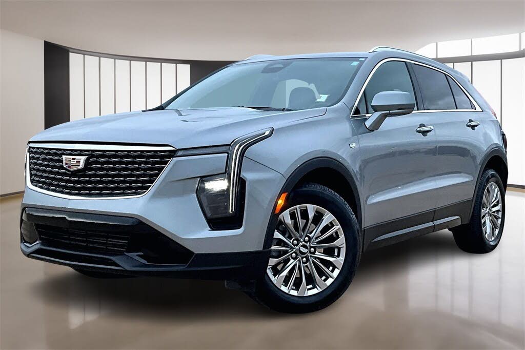 2024 Cadillac XT4 Premium Luxury AWD