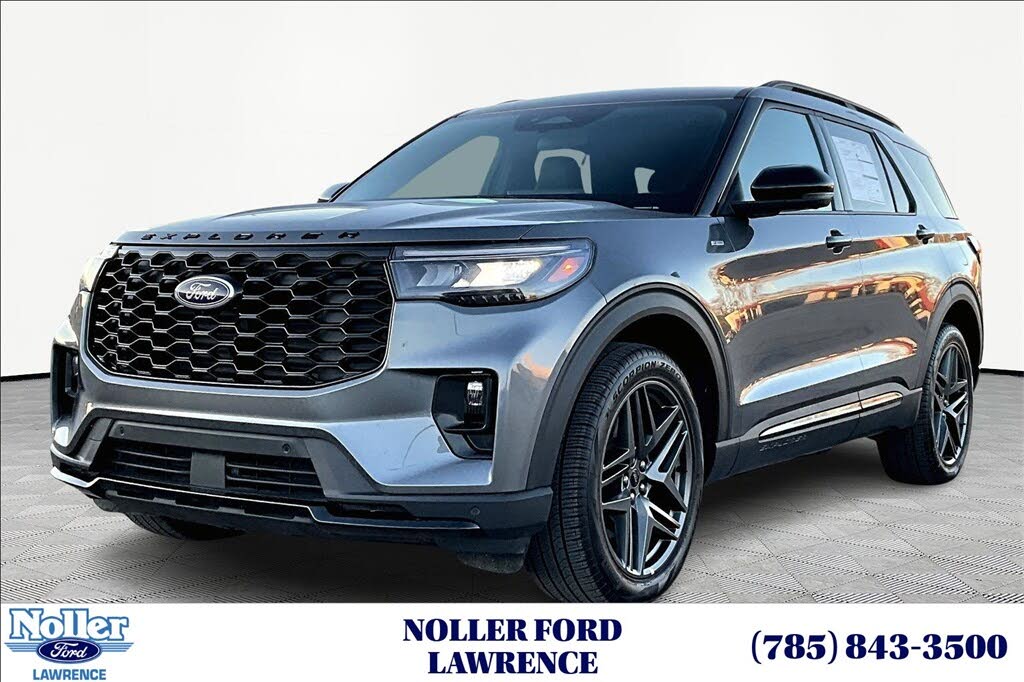 2025 Ford Explorer ST-Line AWD