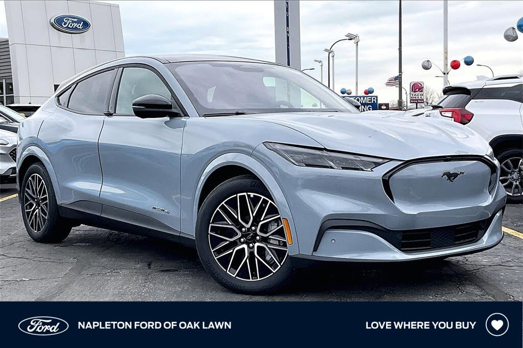 2025 Ford Mustang Mach-E Premium AWD