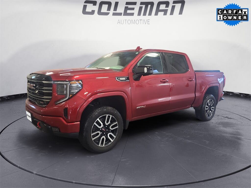 2025 GMC Sierra 1500 AT4 Crew Cab 4WD