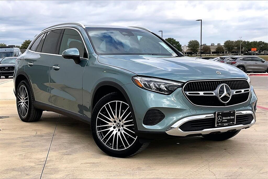 2026 Mercedes-Benz GLC 300 4MATIC