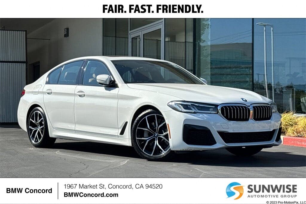 2022 BMW 5 Series 530i RWD