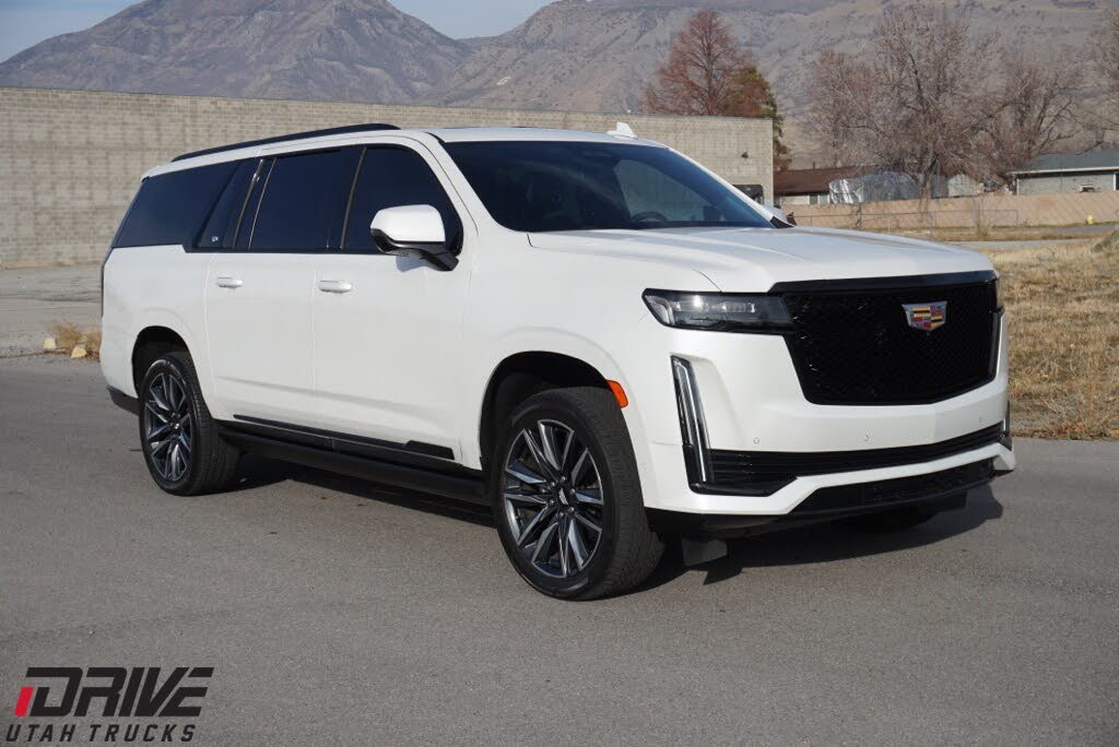 2023 Cadillac Escalade ESV Sport Platinum 4WD