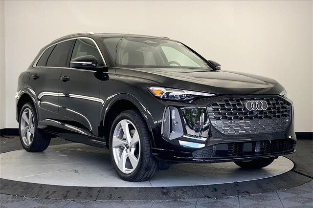 2025 Audi Q5 quattro Premium Plus 40 TFSI