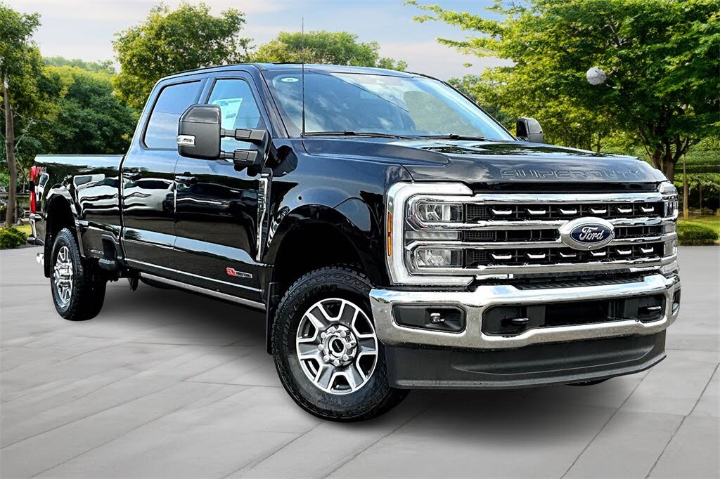 2026 Ford F-250 Super Duty Lariat Crew Cab 4WD