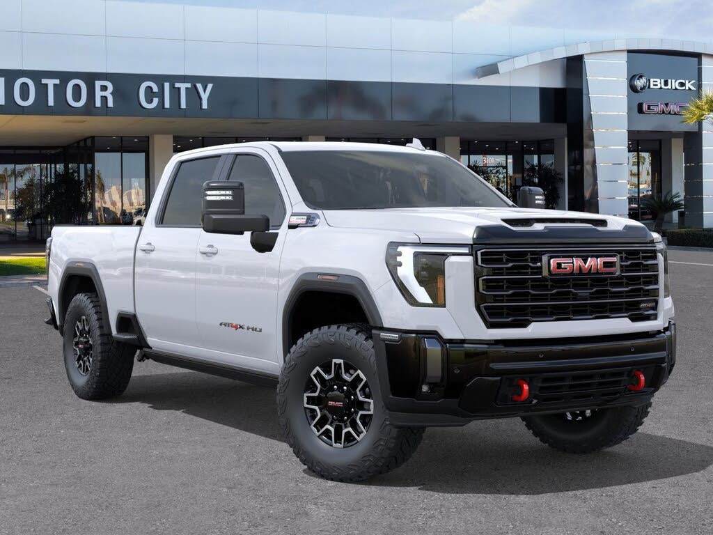 2026 GMC Sierra 2500HD AT4X Crew Cab 4WD