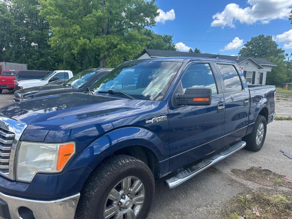2011 Ford F-150 XLT SuperCrew