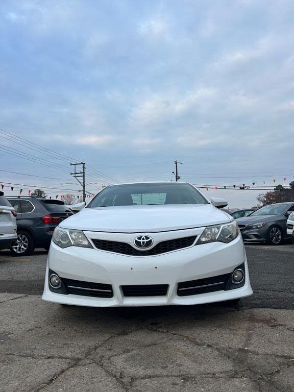 2014 Toyota Camry SE