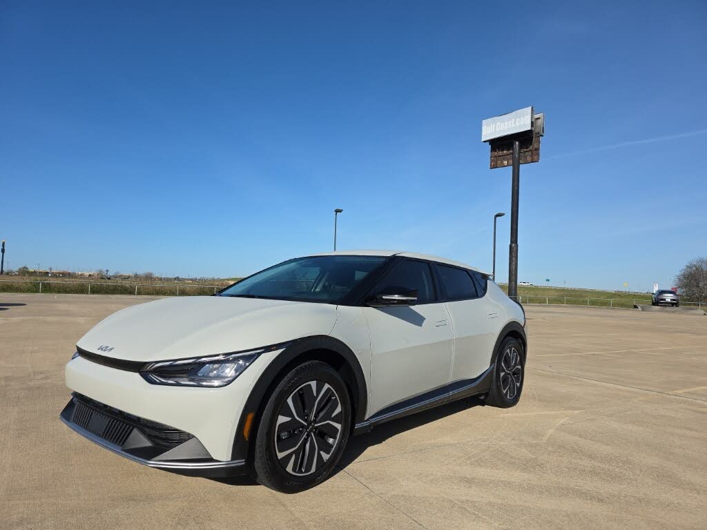 2024 Kia EV6 Light RWD