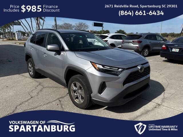 2024 Toyota RAV4 XLE FWD