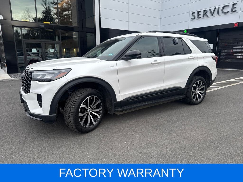 2025 Ford Explorer ST-Line AWD